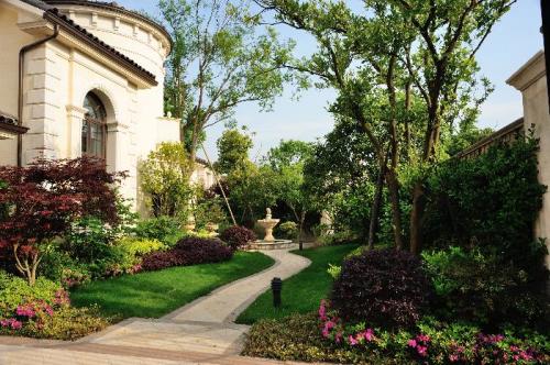 園林綠化中土方造型施工技術(shù)探討